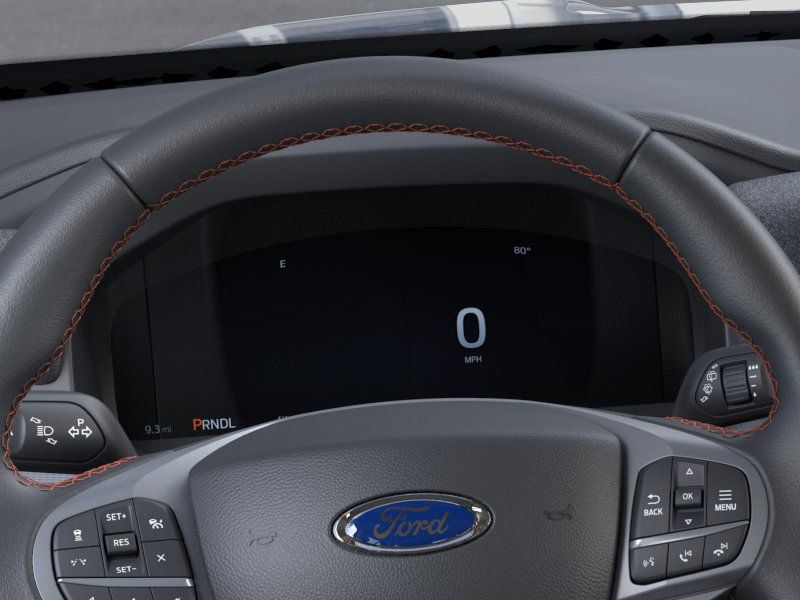2025 Ford Explorer photo 13