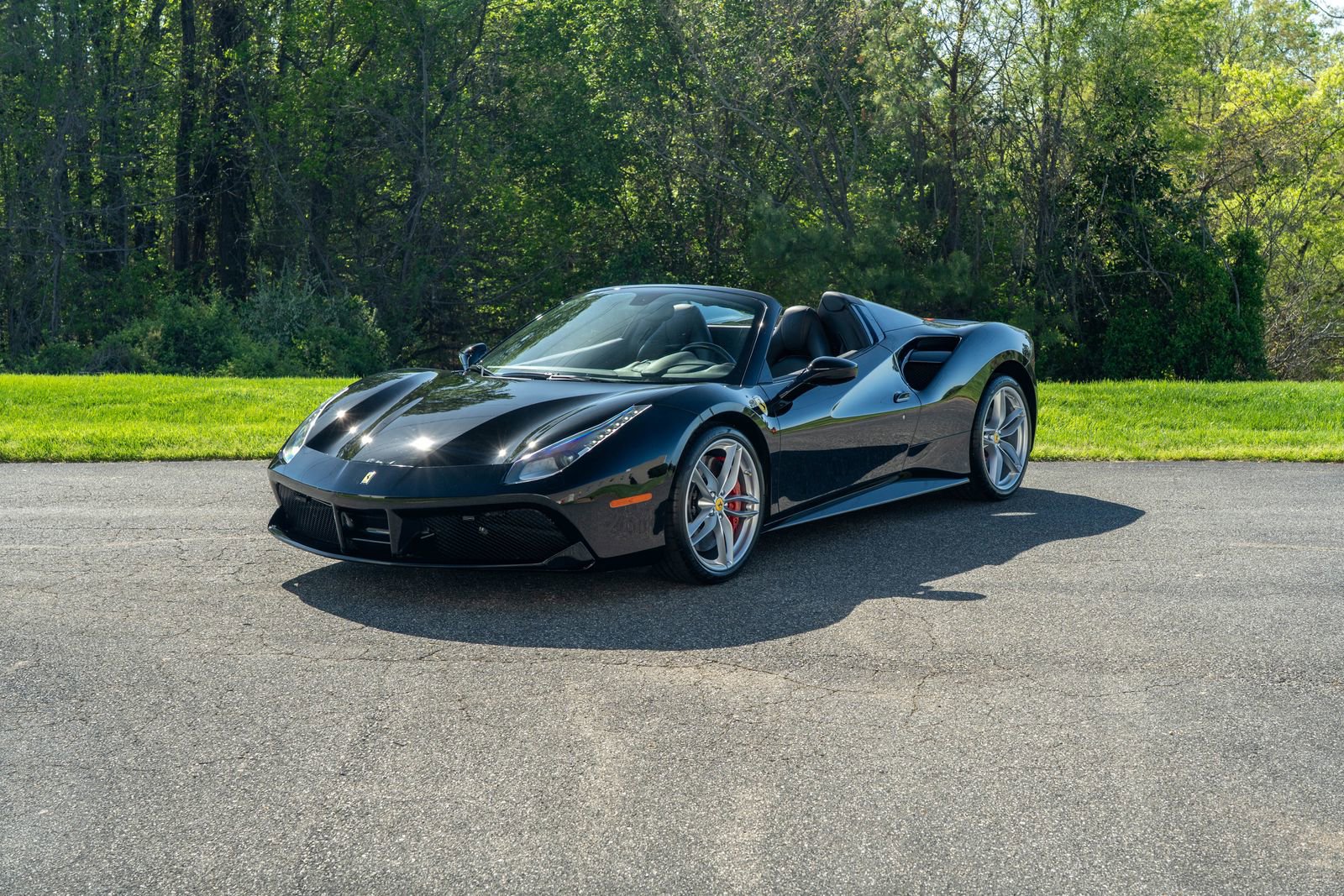 2017 Ferrari 488 Spider photo 4