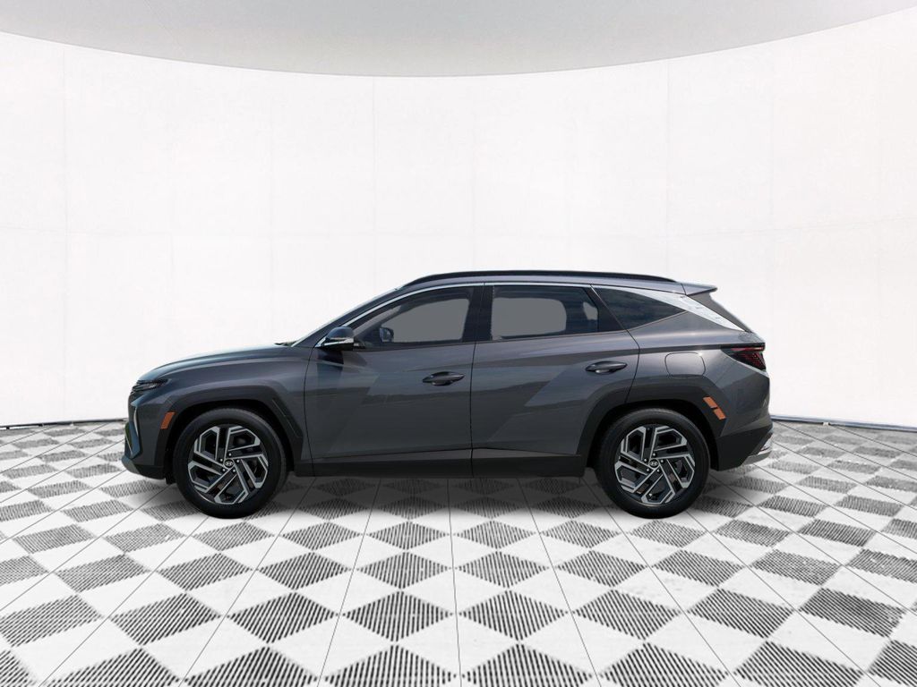 2026 Hyundai Tucson Hybrid Limited photo 3