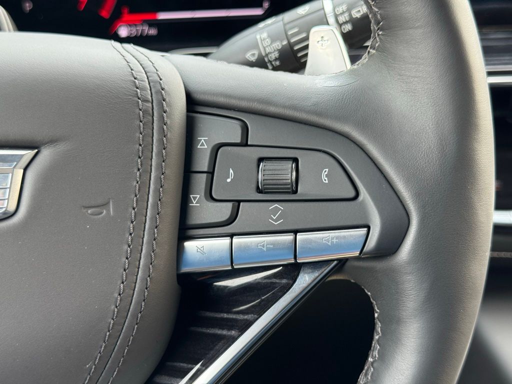 2023 Cadillac Escalade V-Series photo 26