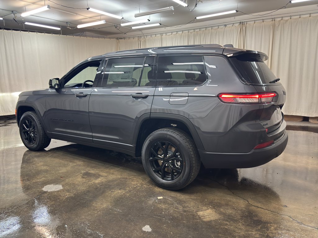 2025 Jeep Grand Cherokee Altitude X photo 7