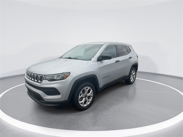 2025 Jeep Compass Sport photo 4