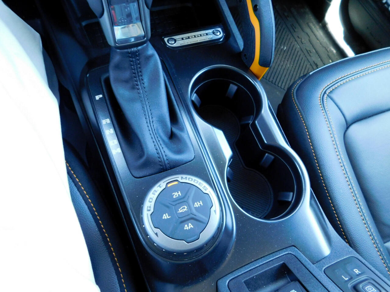 New 2024 Carbonized Gray Metallic Ford Badlands® image 36