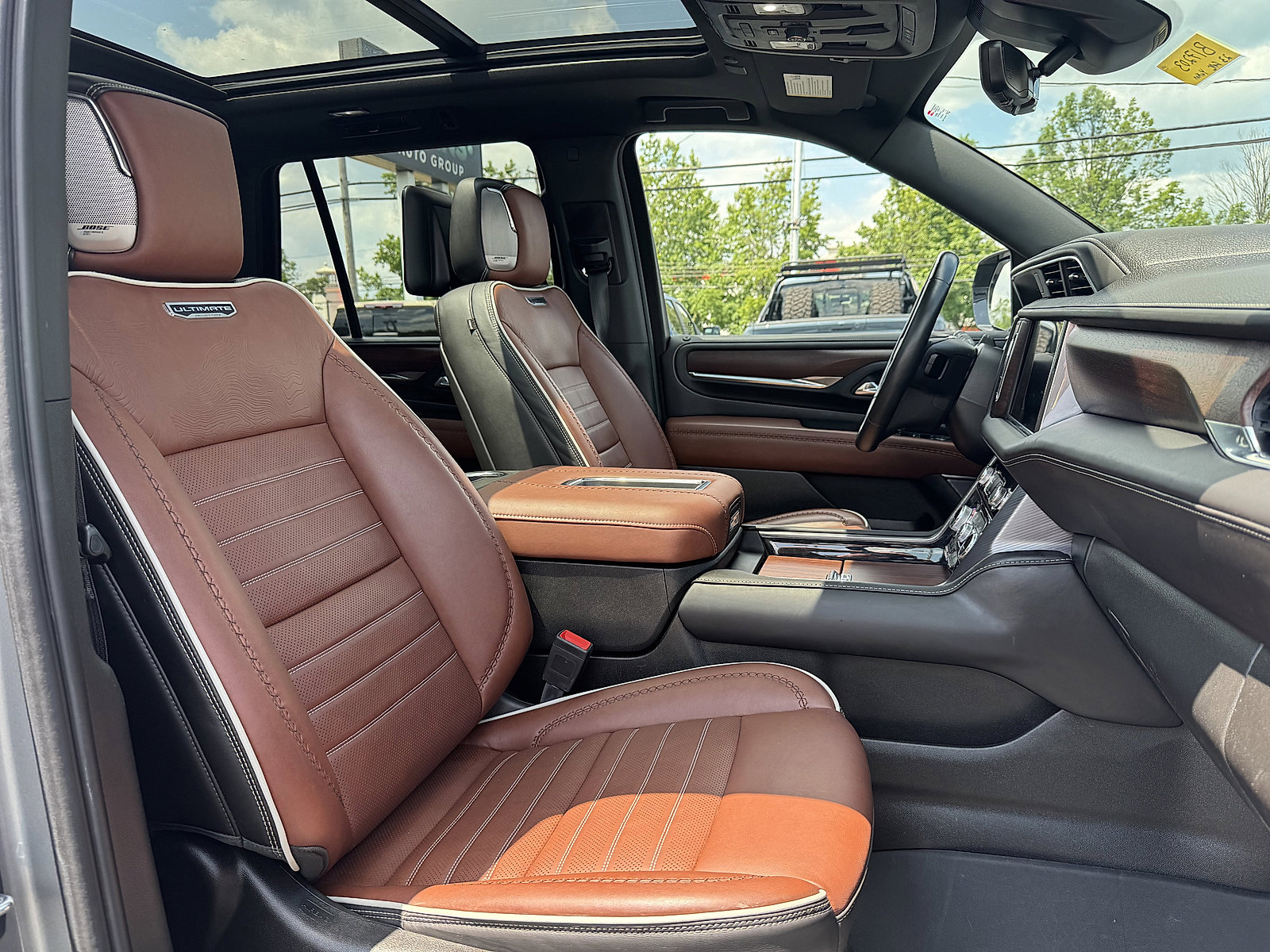 2023 Gmc Yukon Denali Ultimate photo 11