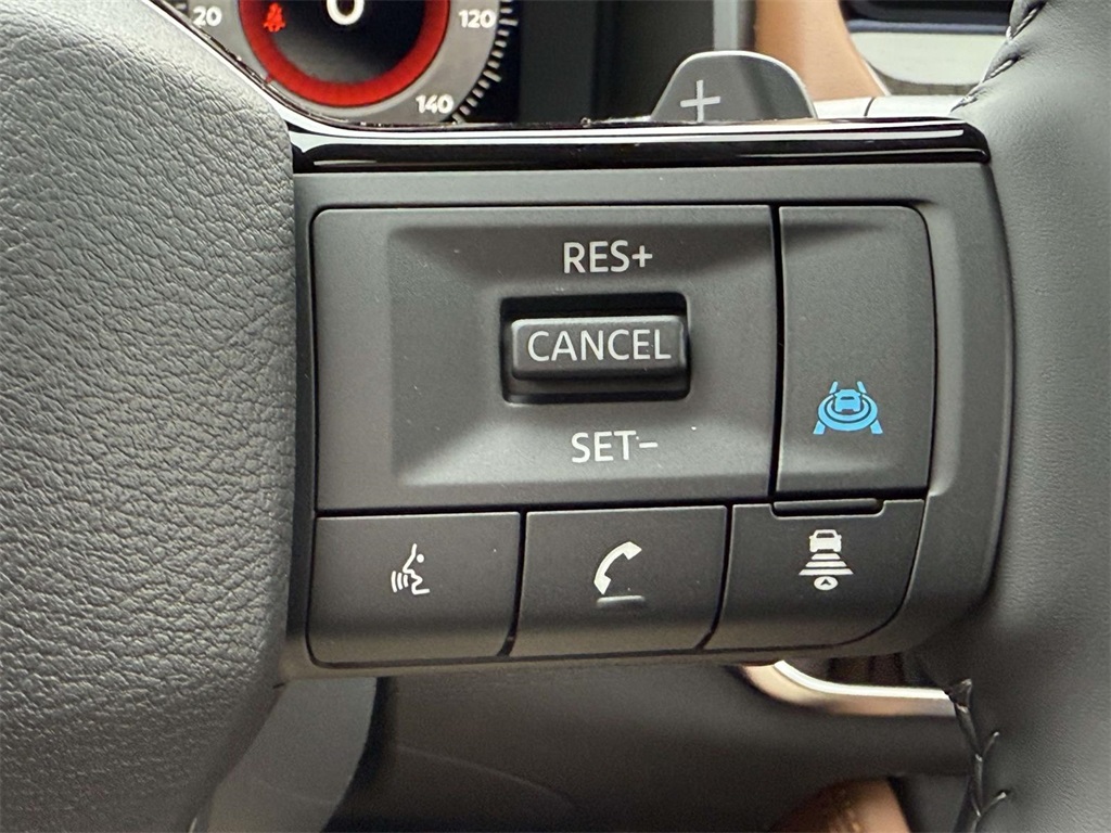 2026 Nissan Rogue Platinum photo 25
