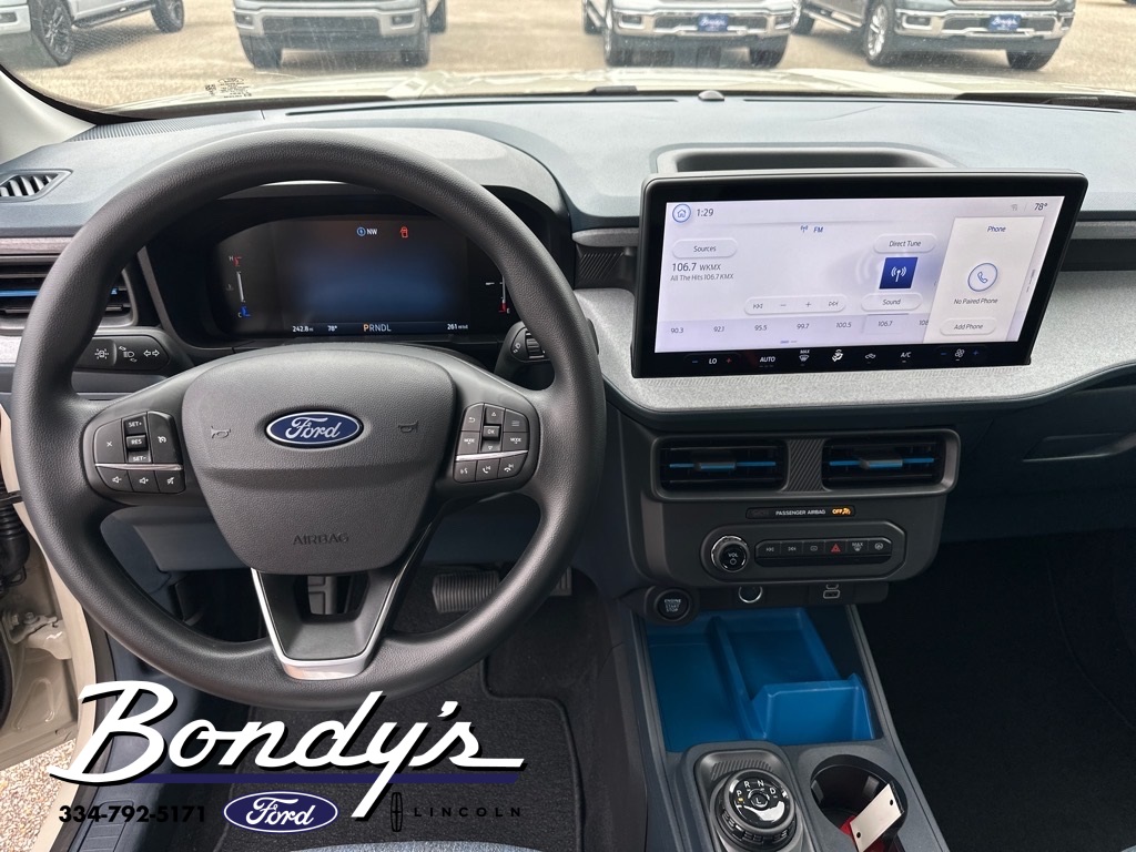 2025 Ford Maverick XLT photo 3