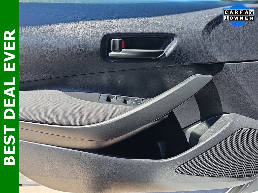 2024 Toyota Corolla Hybrid LE photo 26