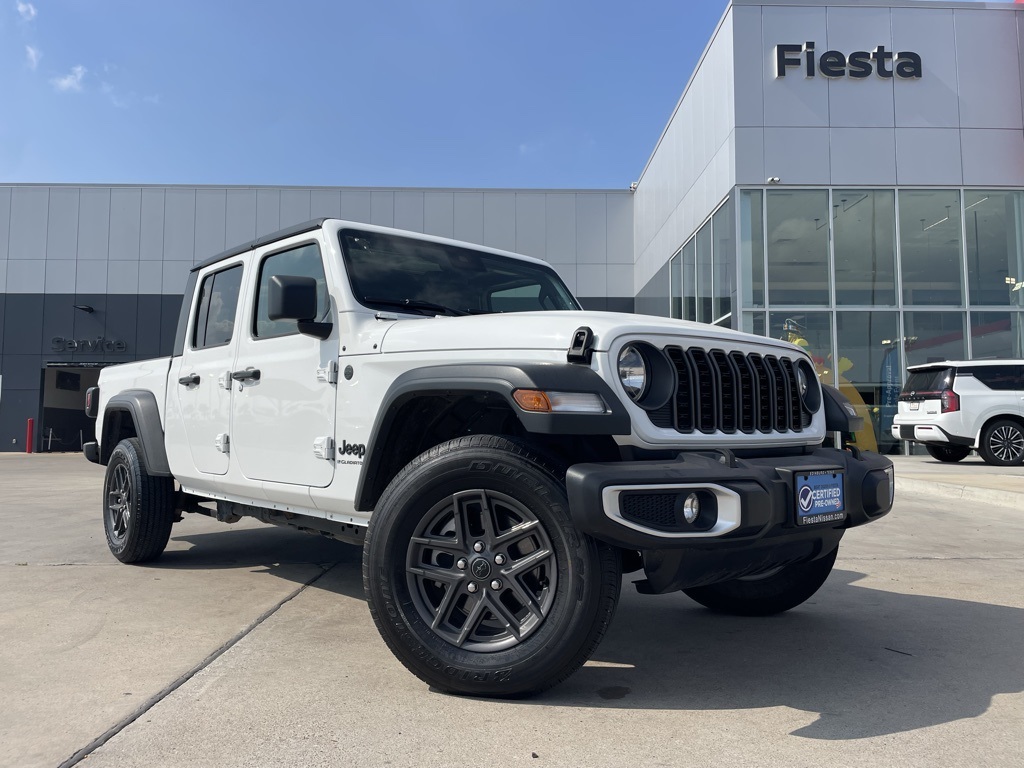 2025 Jeep Gladiator Sport S's photo