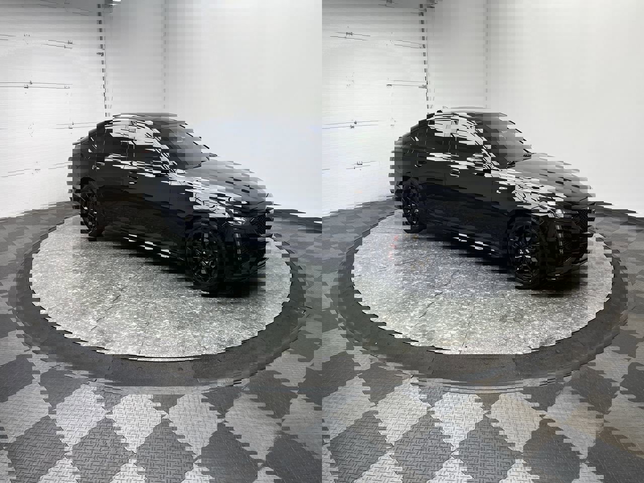 2022 Cadillac CT5 V-Series's photo