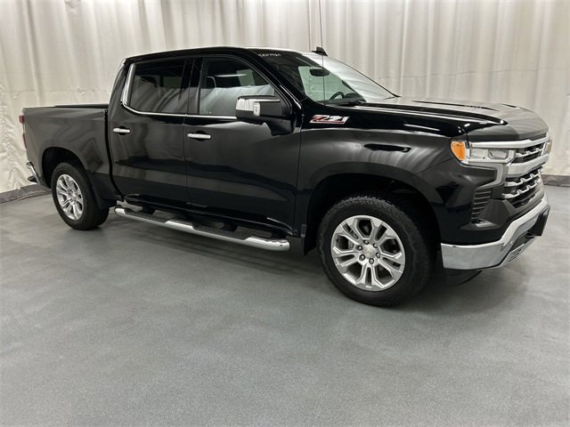2024 Chevrolet Silverado 1500 LTZ's photo