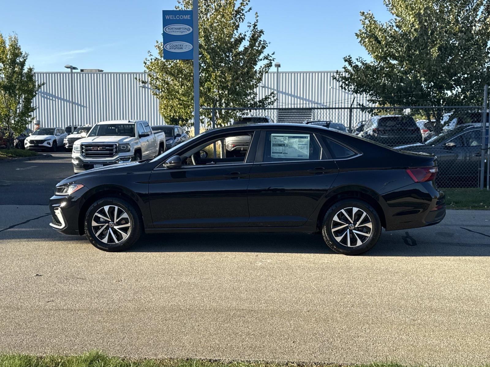 2026 Volkswagen Jetta 1.5T S photo 2