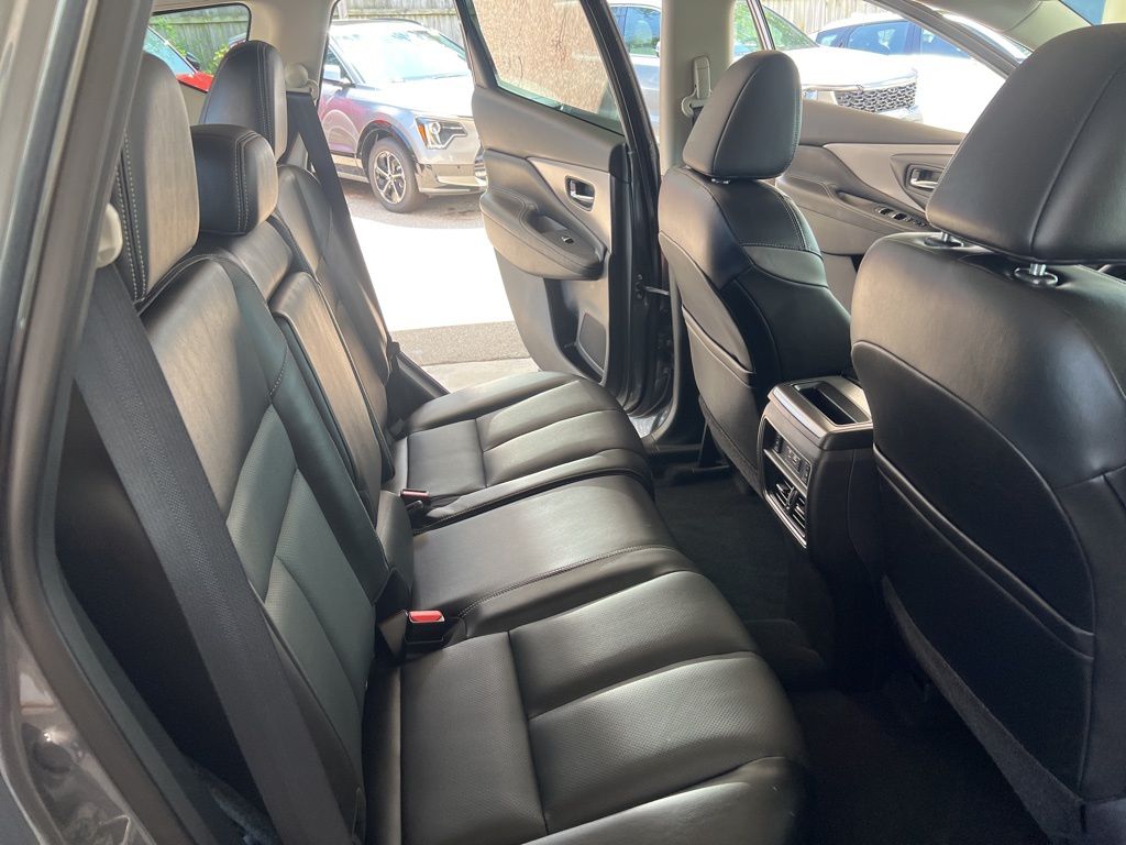 2023 Nissan Murano SL photo 16