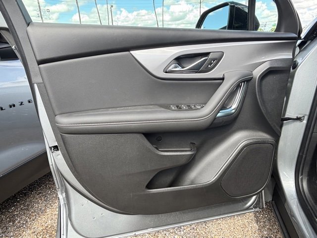 2025 Chevrolet Blazer 2LT photo 14