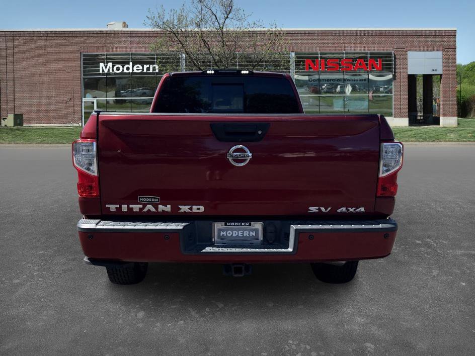 2019 Nissan Titan SV photo 3