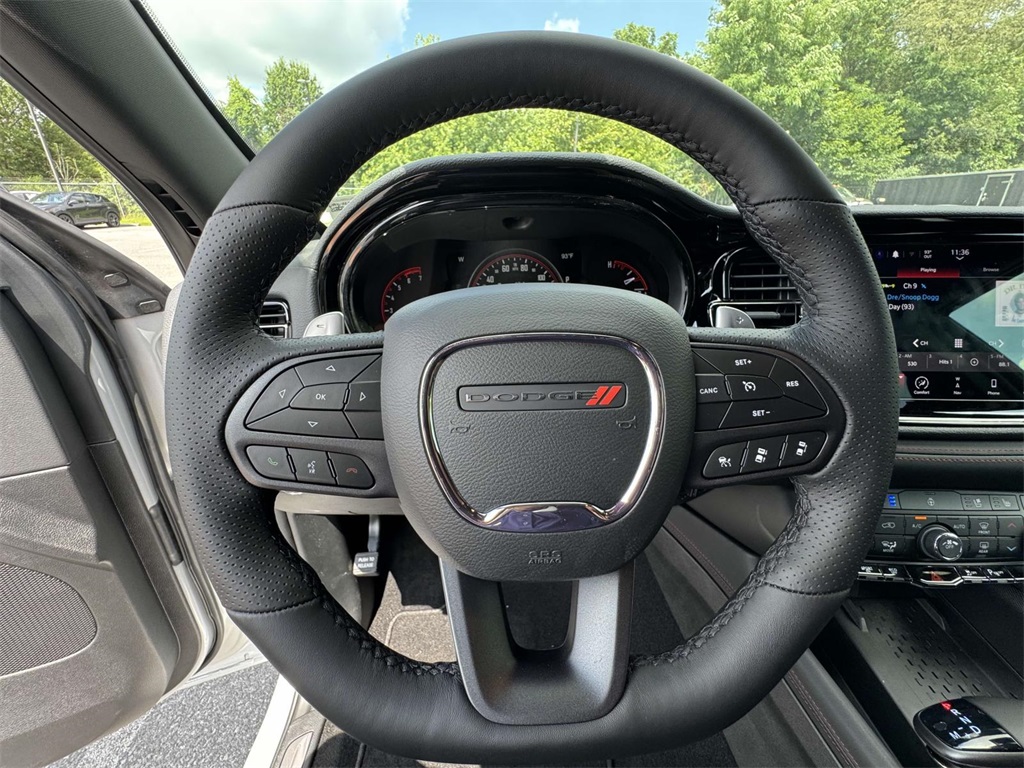 2025 Dodge Durango R/T Plus photo 17