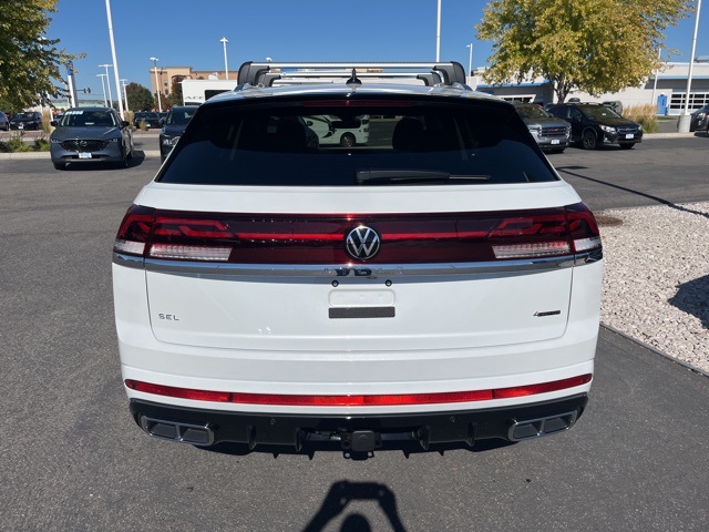 2026 Volkswagen Atlas Cross Sport SEL Premium R-Line photo 3