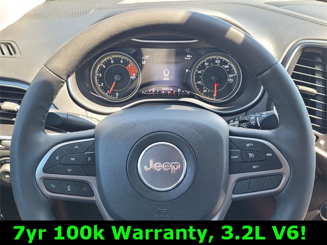2022 Jeep Cherokee Latitude Lux photo 21