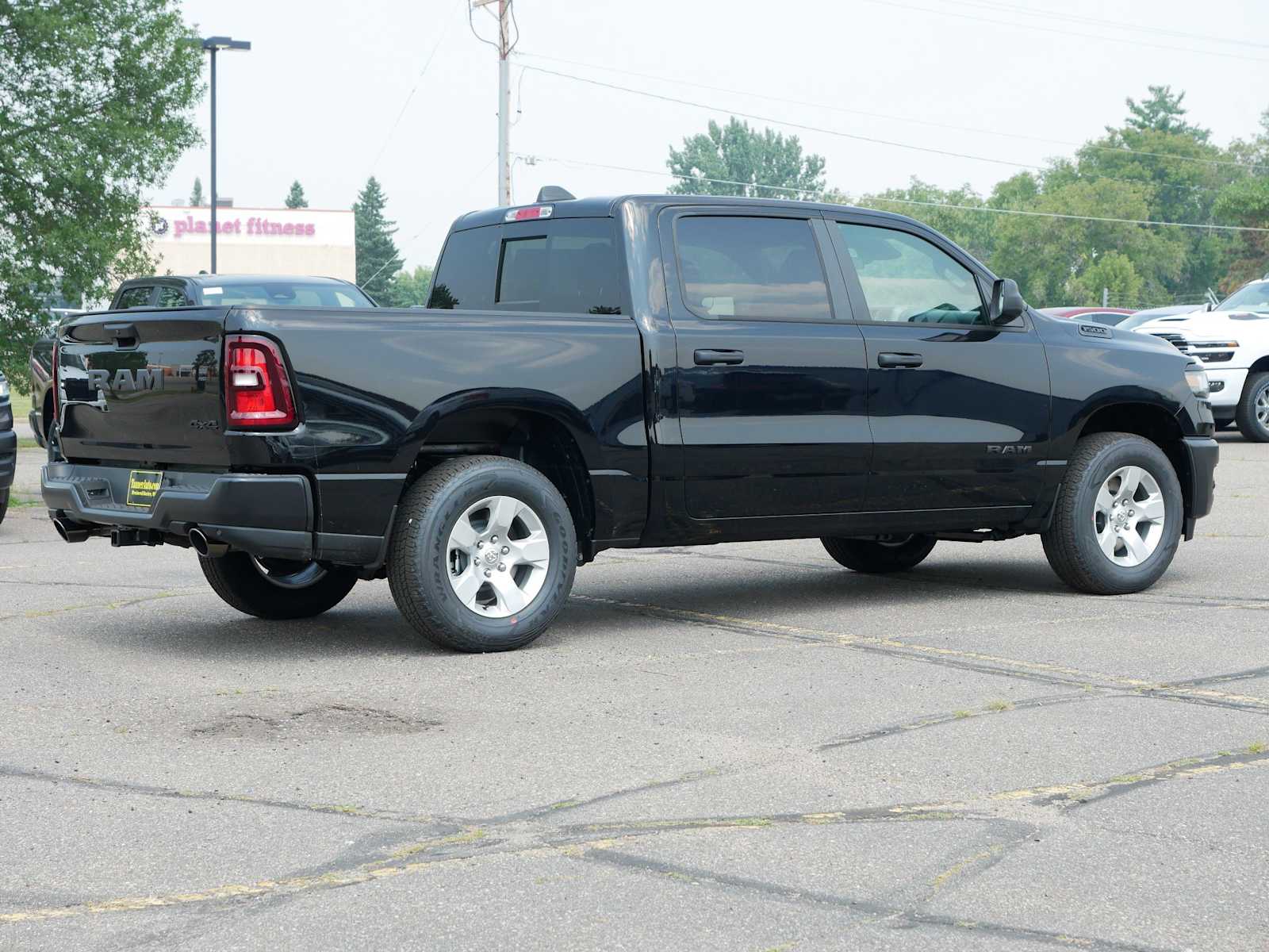 2026 Ram 1500 Tradesman photo 4