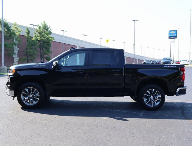 2025 Chevrolet Silverado 1500 LT photo 22