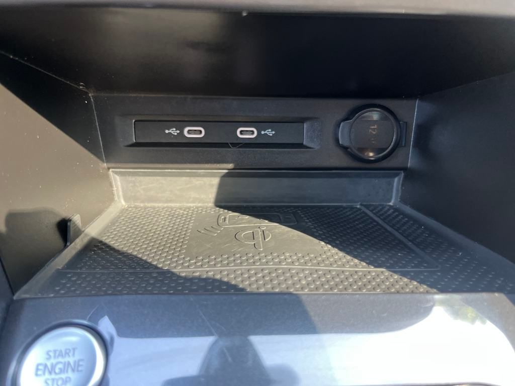 2022 Volkswagen Tiguan SE photo 12