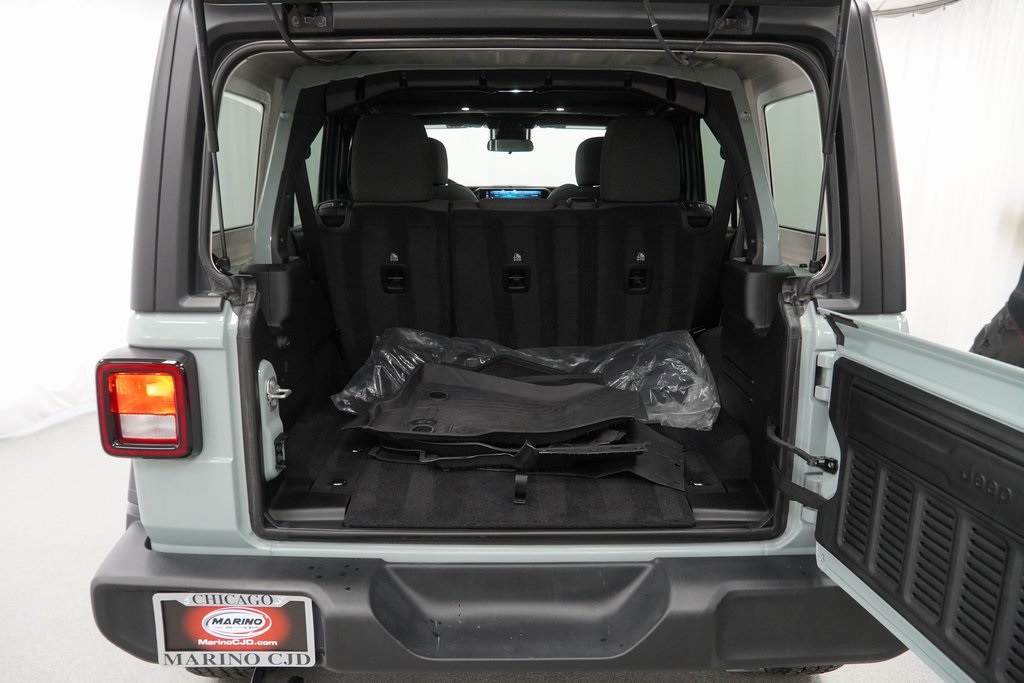 2024 Jeep Wrangler Sport S photo 28