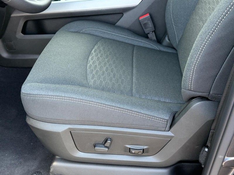 2026 Ram 2500 Big Horn photo 12