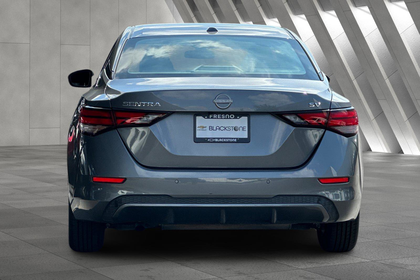 2024 Nissan Sentra SV photo 4