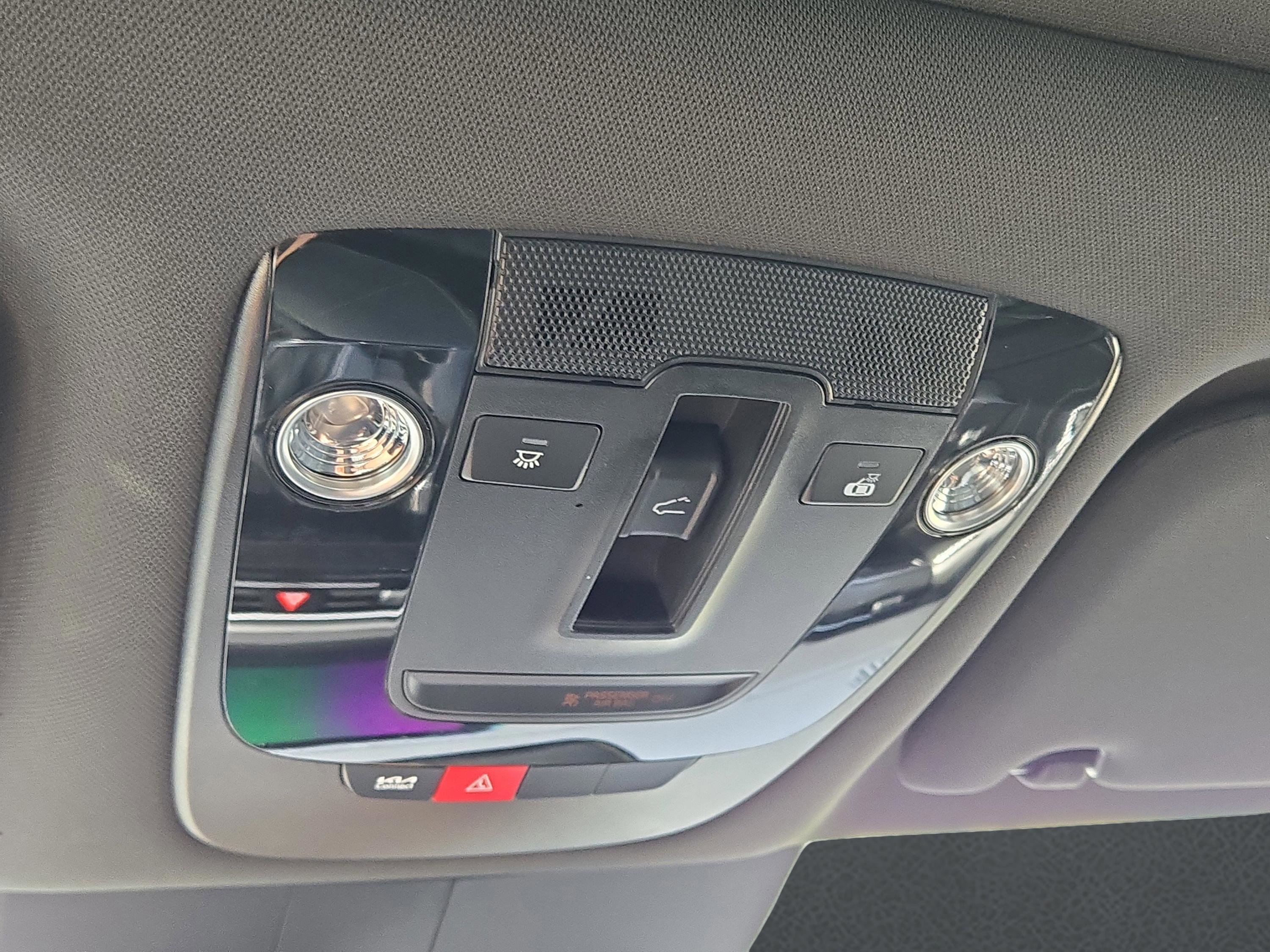 2025 Kia K5 GT photo 25
