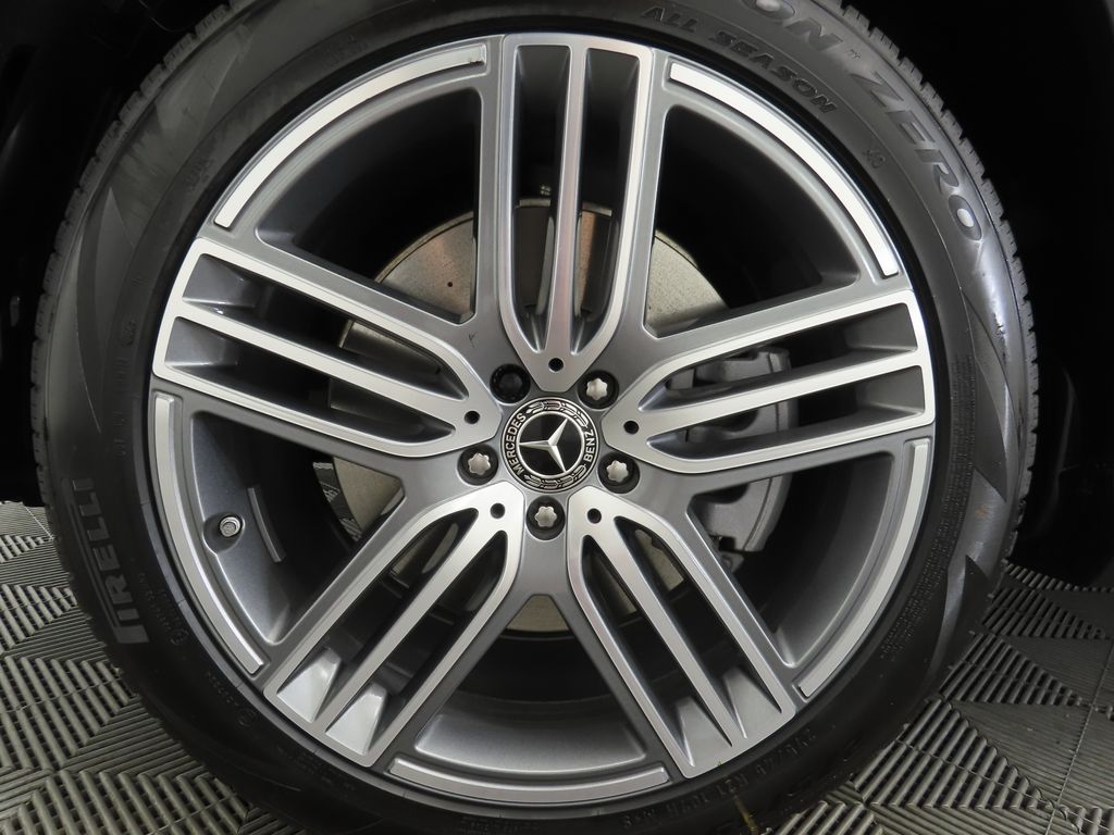 2025 Mercedes Benz GLS 450 4MATIC photo 30