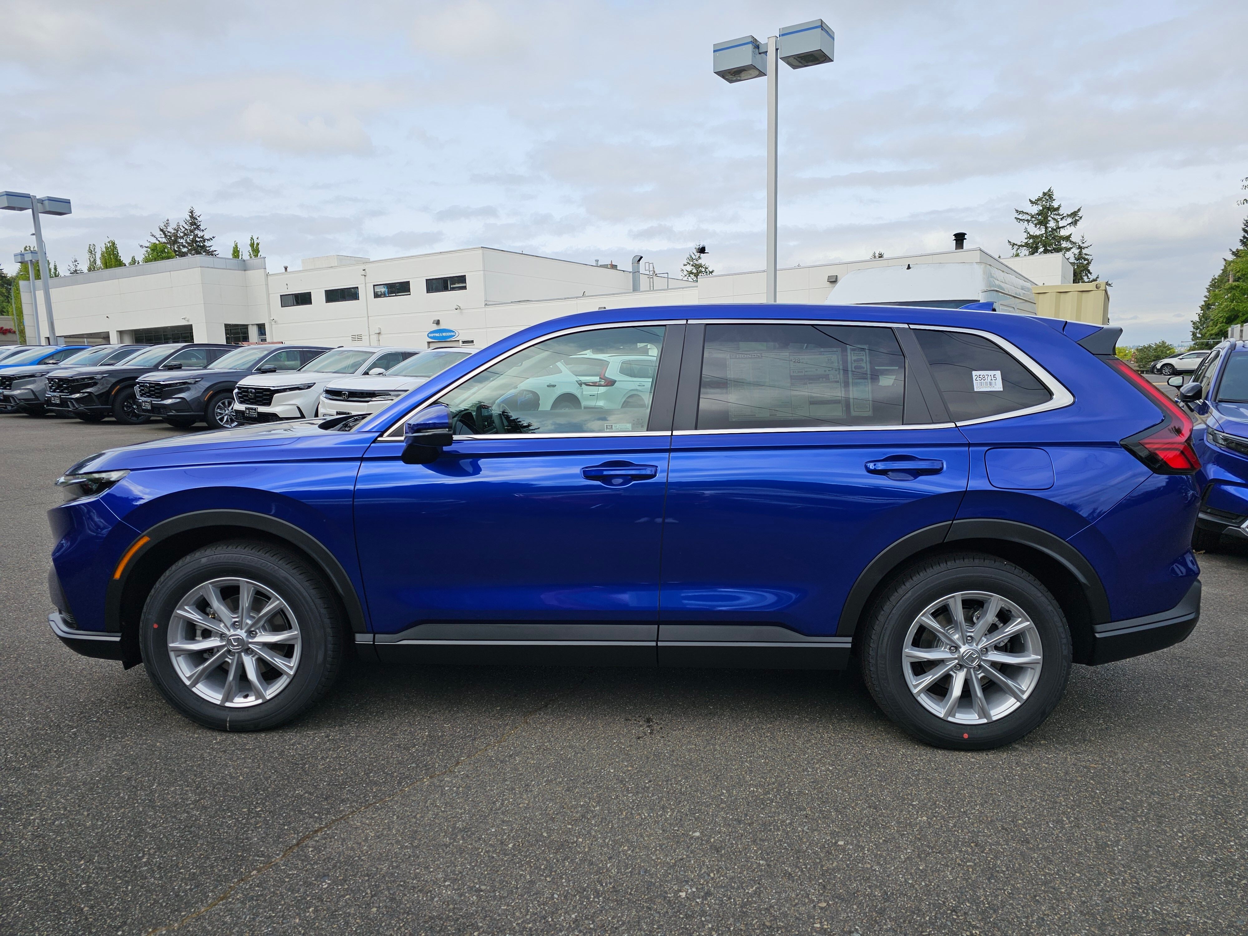 2025 Honda CR-V EX photo 4