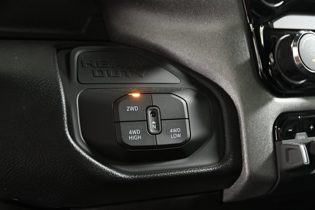 2026 Ram 3500 Tradesman photo 12