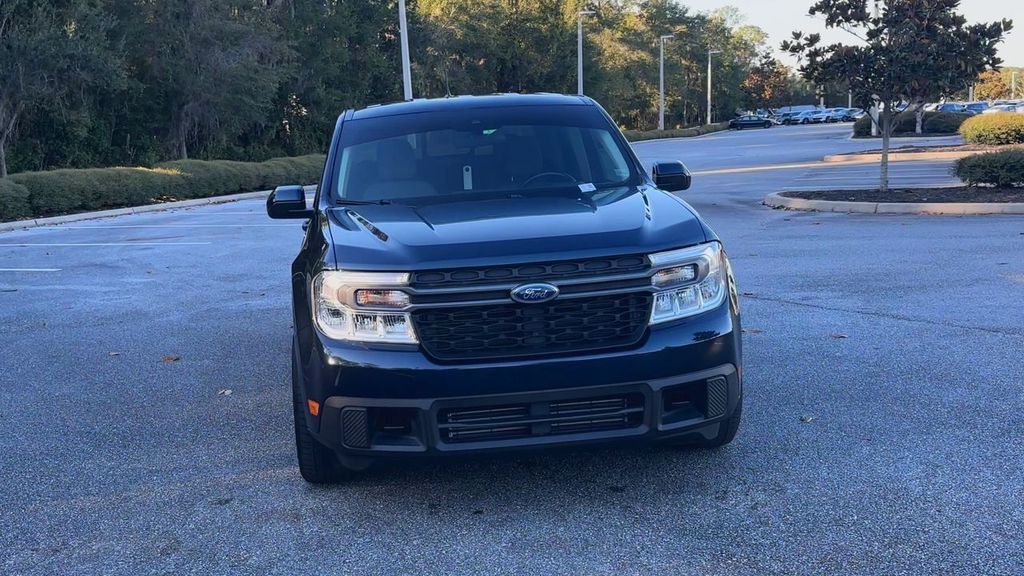 2022 Ford Maverick XLT photo 3