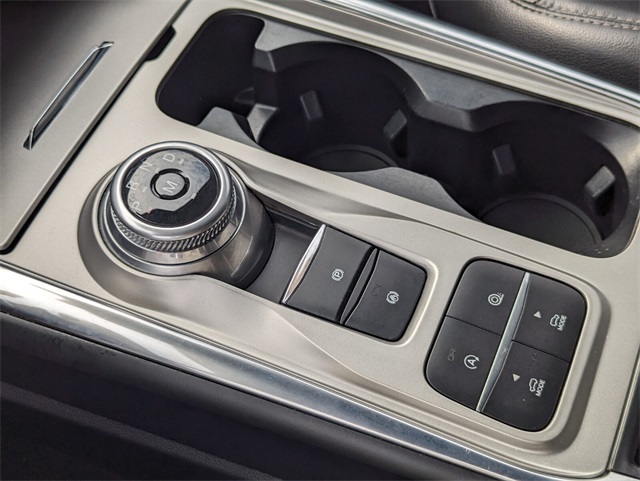 2020 Ford Explorer XLT photo 20