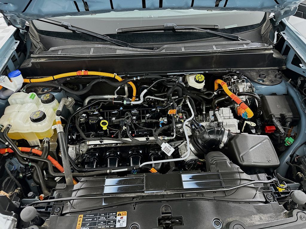 2023 Ford Maverick XLT Lariat photo 28