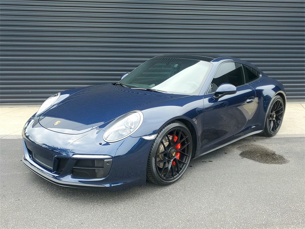 2017 Porsche 911 Carrera GTS