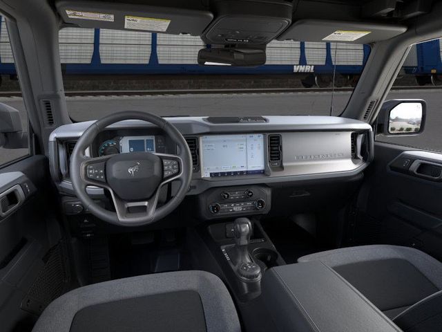2025 Ford Bronco Big Bend photo 6