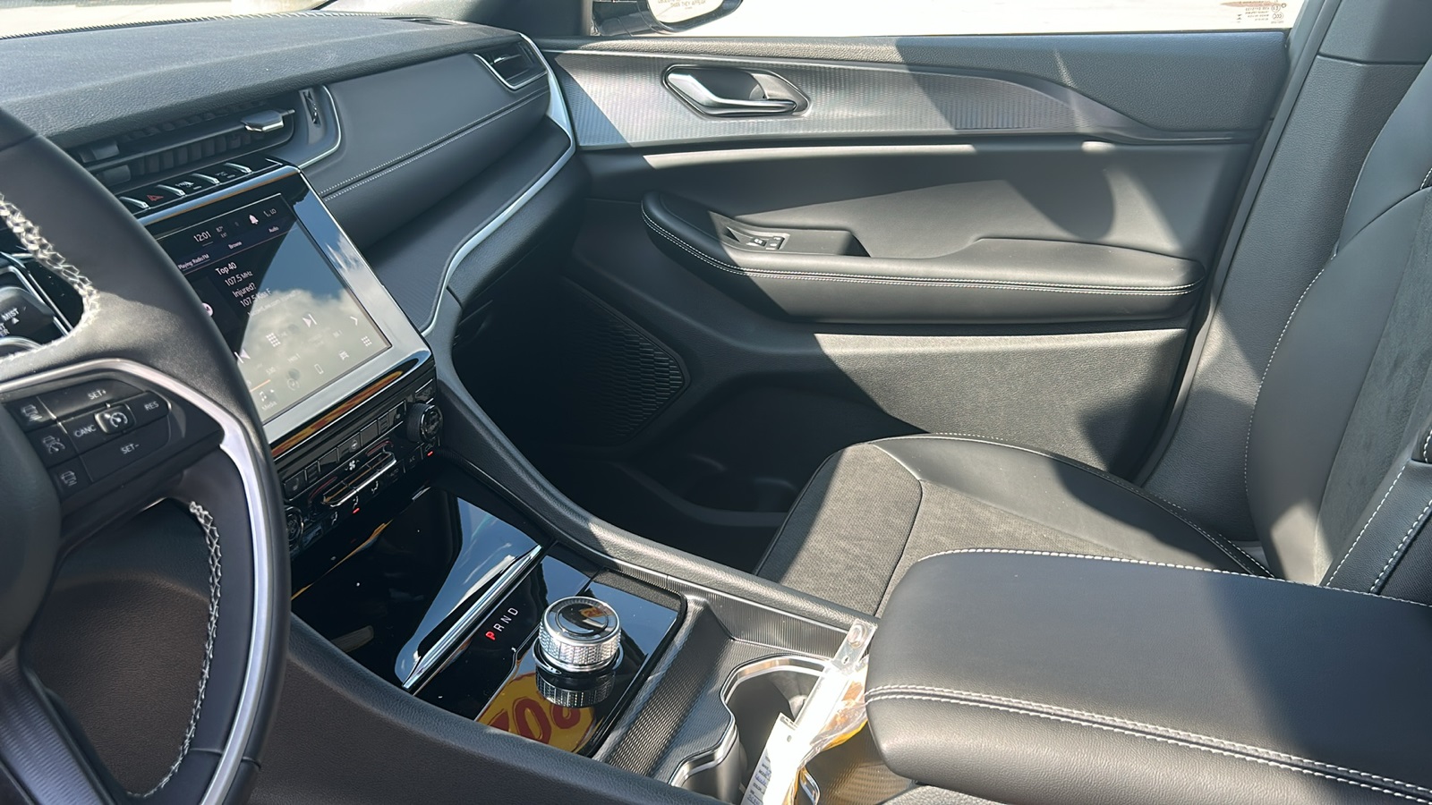 2025 Jeep Grand Cherokee Altitude X photo 15