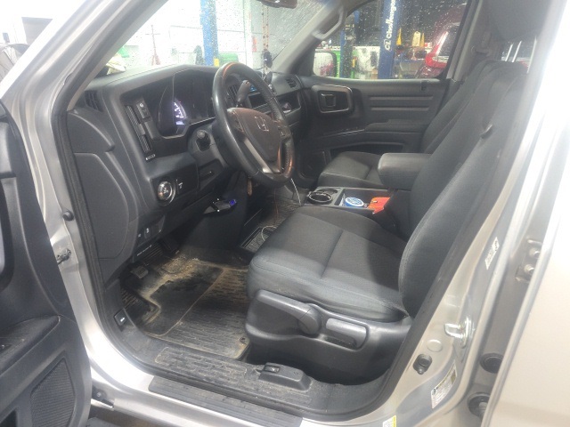 2013 Honda Ridgeline Sport photo 3
