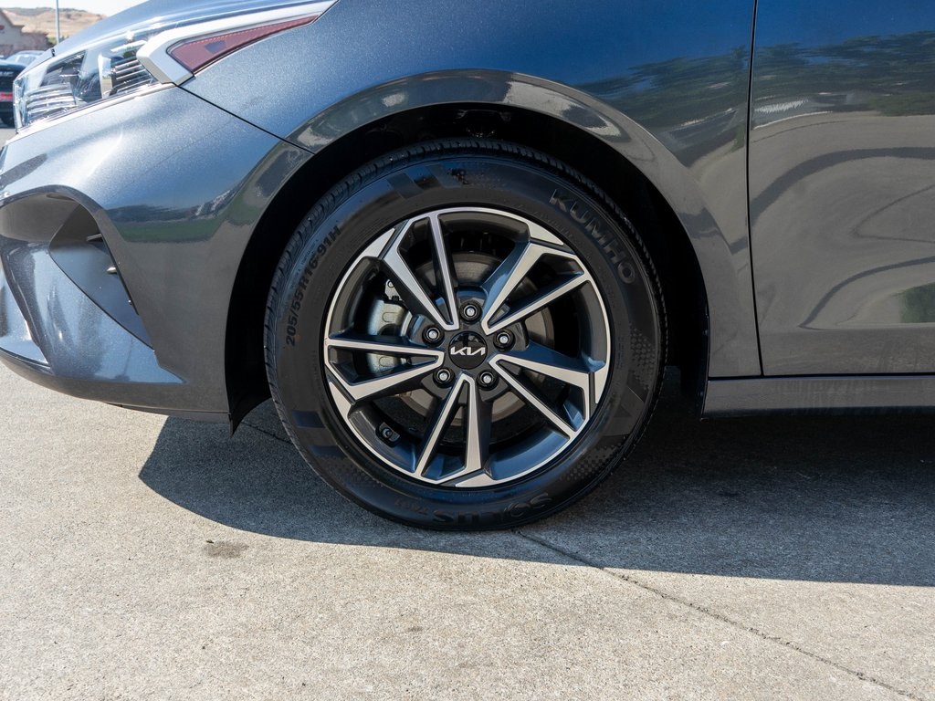 2023 Kia Forte LXS photo 22