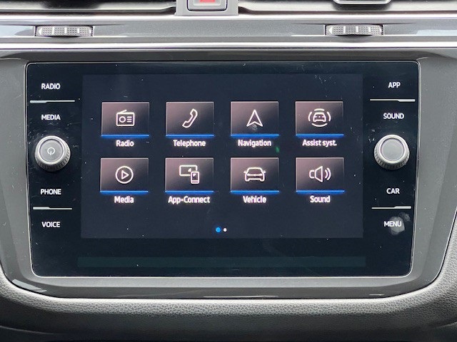 2022 Volkswagen Tiguan SE photo 21