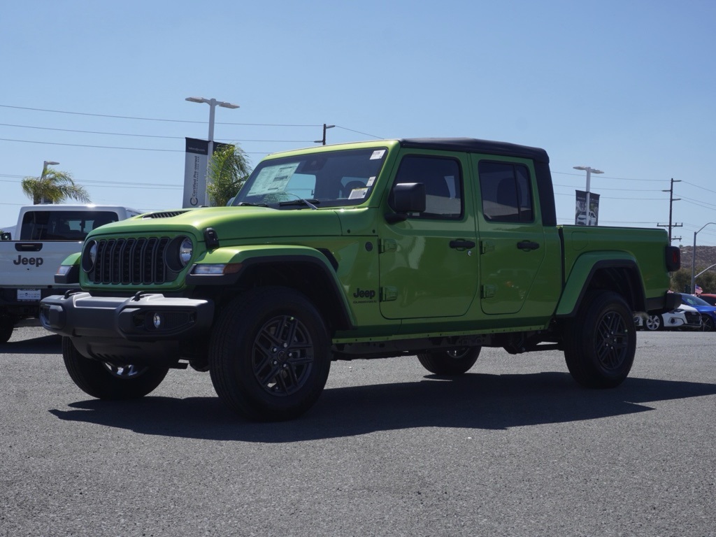2025 Jeep Gladiator Sport photo 9
