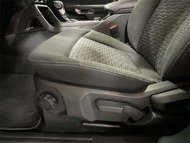 2025 Ford Ranger XLT photo 17