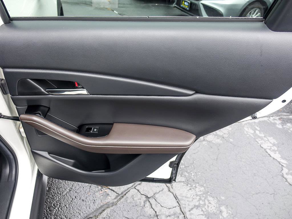 2023 MAZDA CX-30 - Image 30
