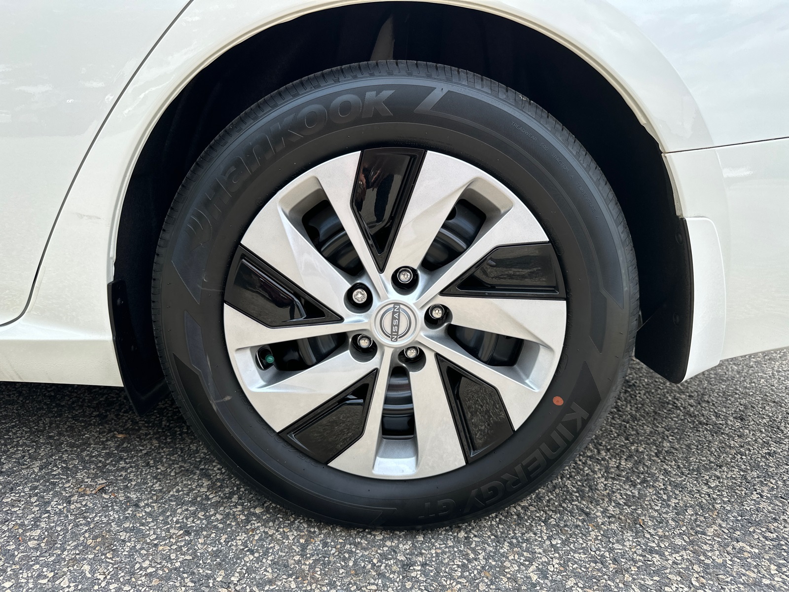 2025 Nissan Altima 2.5 S photo 17