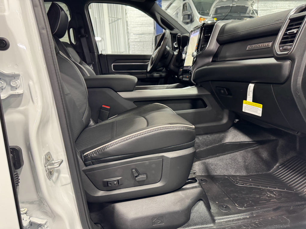 2025 Ram 3500 Tradesman photo 20