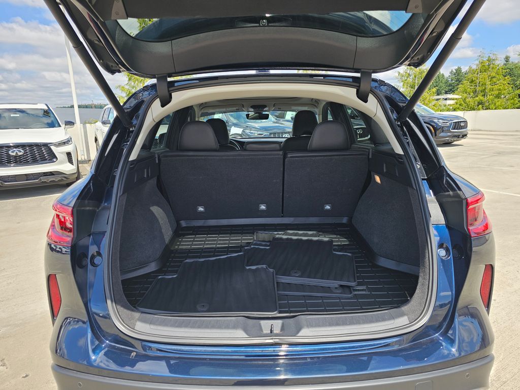 2023 Infiniti QX50 Sensory photo 17