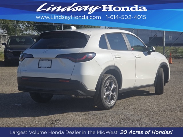 2026 Honda HR-V LX photo 3