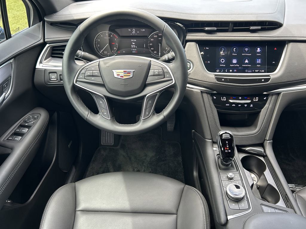 2024 Cadillac XT5 Luxury photo 13
