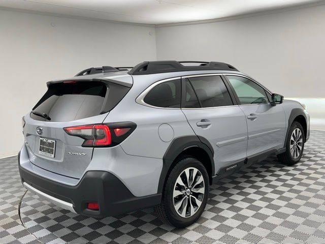 2023 Subaru Outback Limited photo 4