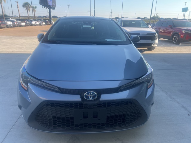 Used 2022 Toyota Corolla LE with VIN JTDEAMDE0N3012820 for sale in Northfield, Minnesota